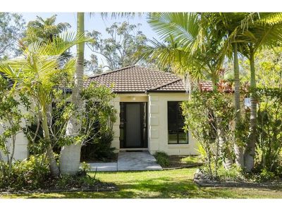 16 Dun Street, Tewantin