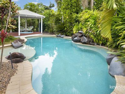 6 Lawson Street, Mysterton
