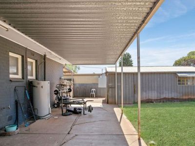 21 Saint Leonard Crescent, Elizabeth Downs