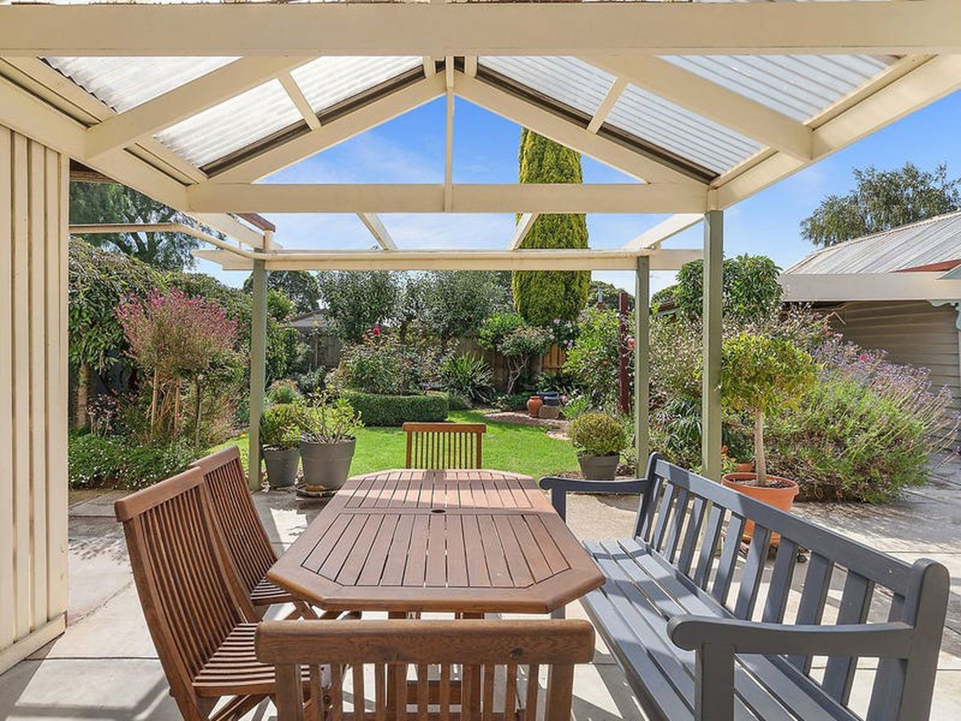 44 Lawton Avenue, Geelong West