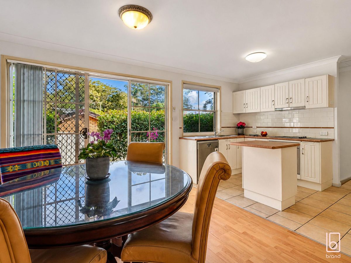 30 / 11 Berrys Head Road, Narara
