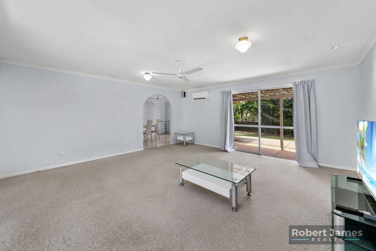 1 Hooper Crescent, Tewantin