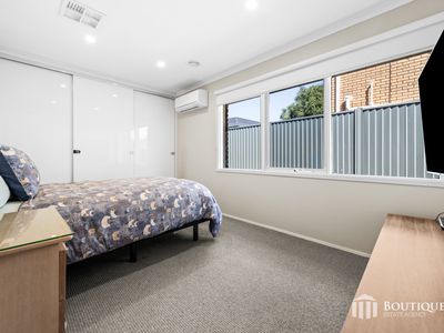 15 Sherwood Crescent, Dandenong North