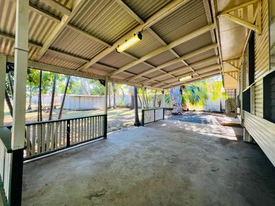 12 Fraser Street, Moranbah