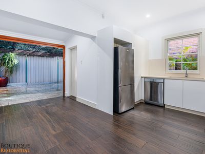 14 Charles Street, Petersham