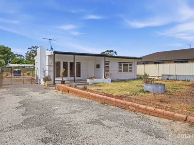 16 Evelyn Street, Gosnells