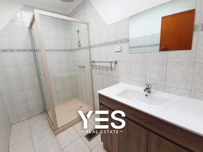1 / 5 Gordon Avenue, Oakleigh East