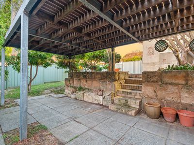 128 Hale Road, Wembley Downs