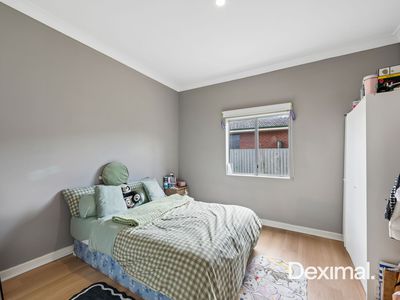 213 Sevenoaks Street, Cannington