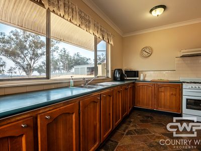1036 Rob Roy Road, Inverell