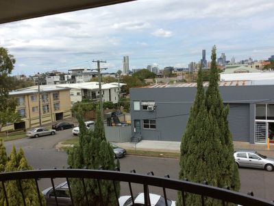 4 / 16 Grantson Street, Windsor