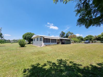 17-21 Mountain View Drive, Atherton