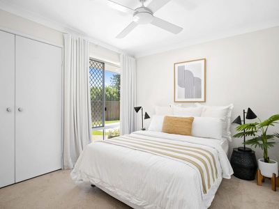 17 Frankston Court, Robina