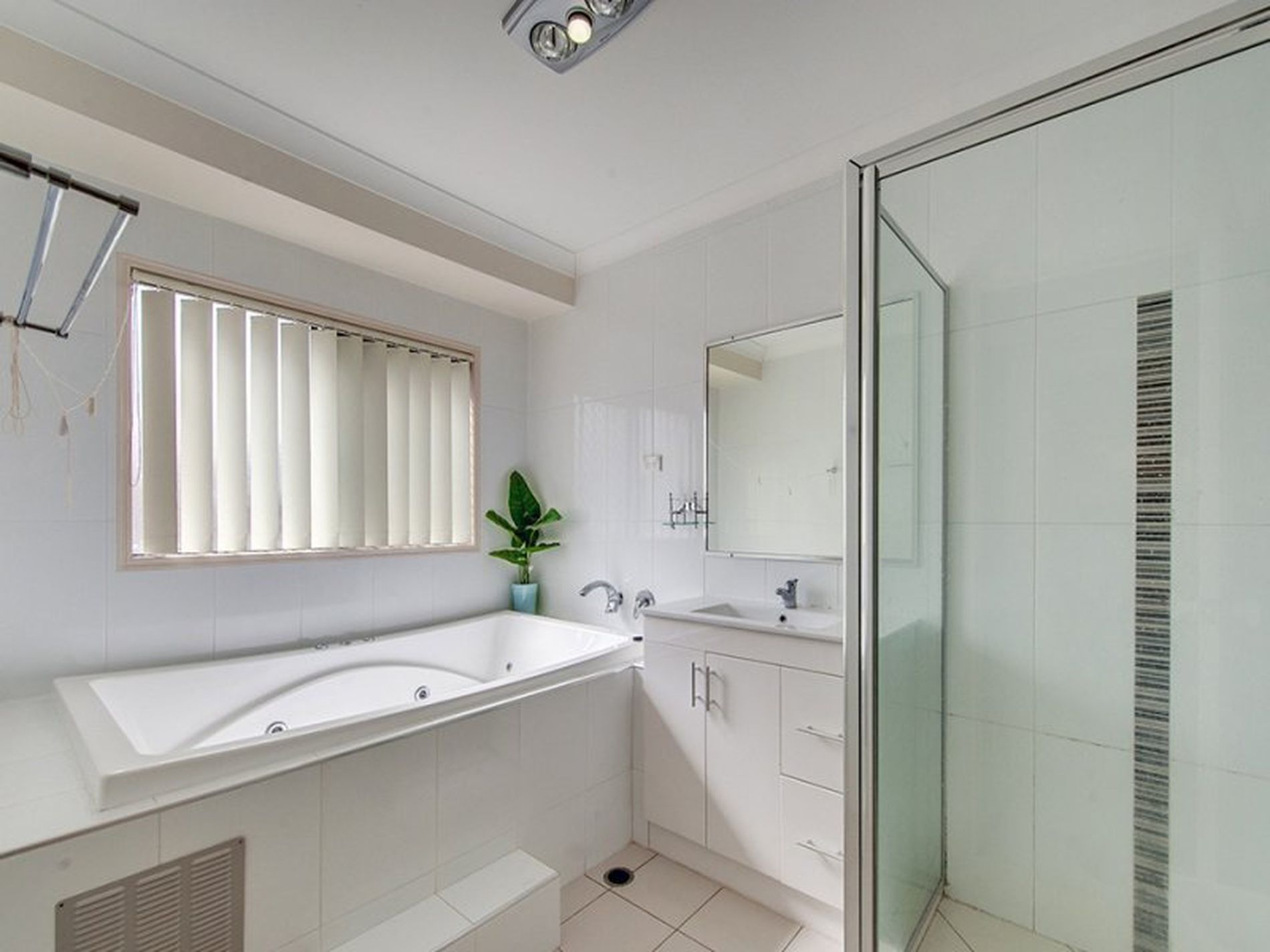 85 Cardena Drive, Augustine Heights