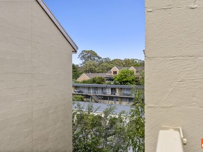 48 53 McMillan Crescent, Griffith