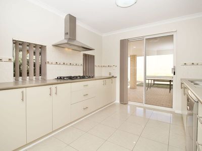 6 Brumby Entrance , Baldivis