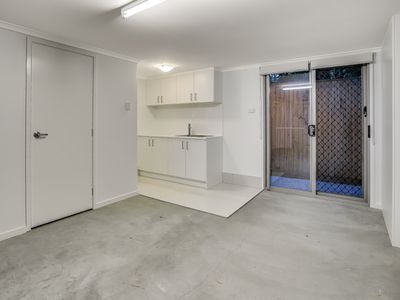 4 / 9 Railway Parade, Nundah