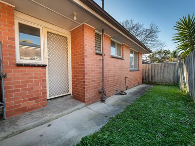 2 / 23 Clyde Street, Box Hill North