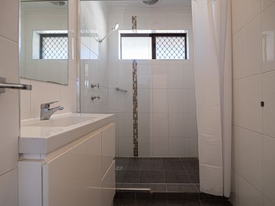 1 Curlew Court, Kelmscott