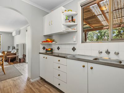 18 Keating Street, Macedon