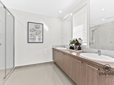 32 Waterman Drive, Clyde