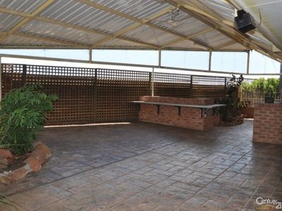 33 Chifley Drive, Dubbo
