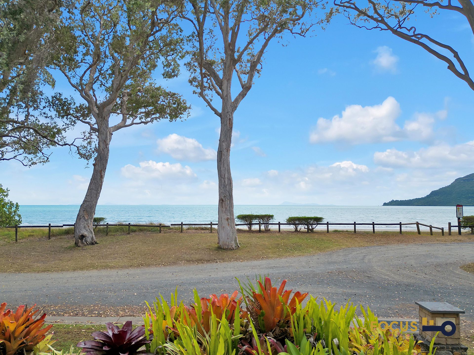 12 Ward Esplanade, Ball Bay