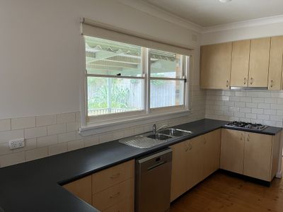 49 Stinton Avenue, Newtown
