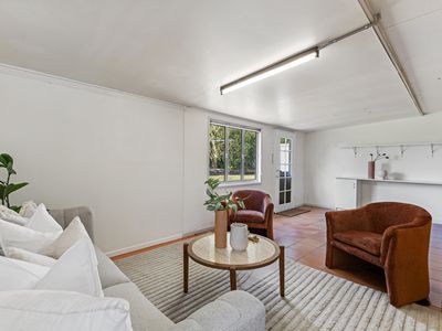 10 Dorunda Avenue, Beachmere