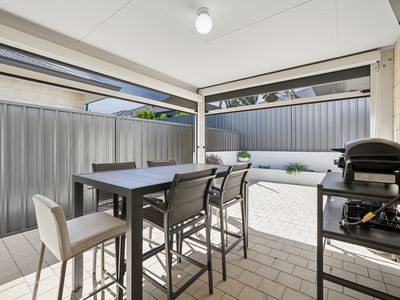 34 Hickman Drive, Piara Waters