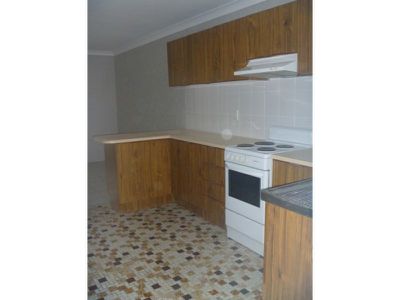 3 / 12 Melinda Grove, Lake Heights