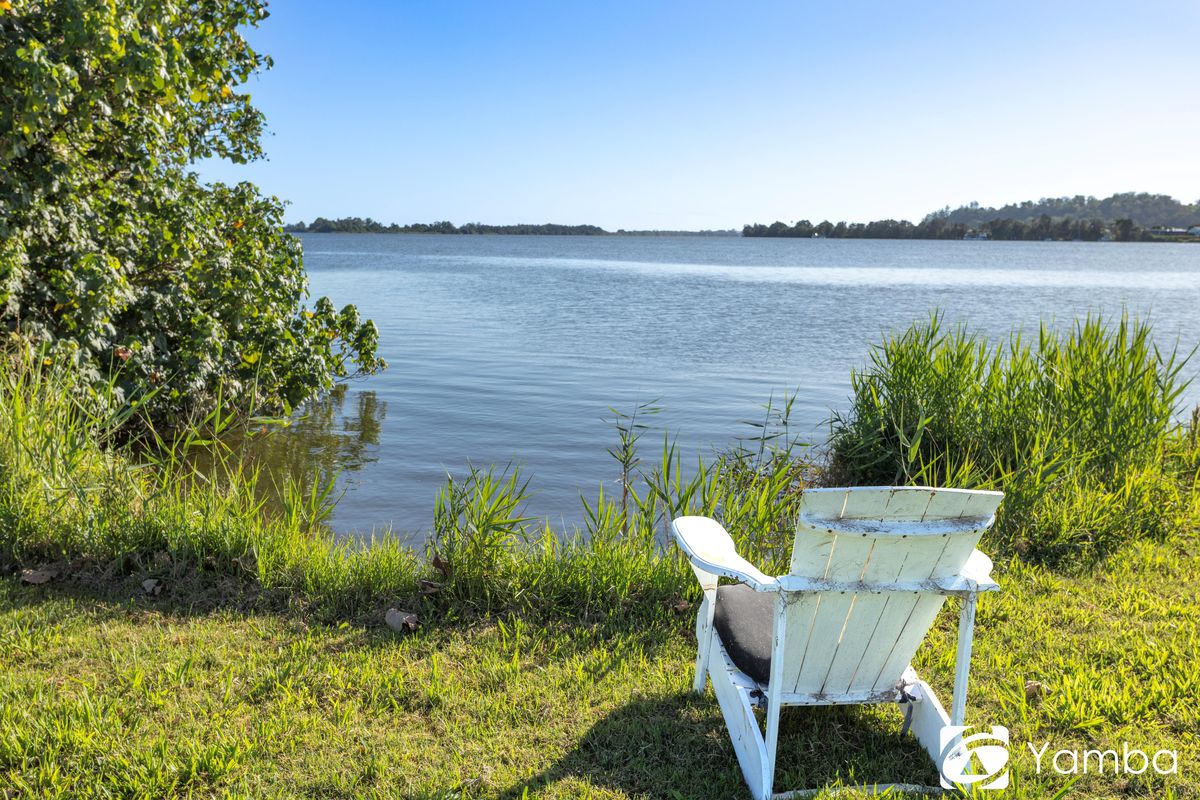 176 Old Ferry Road, Ashby