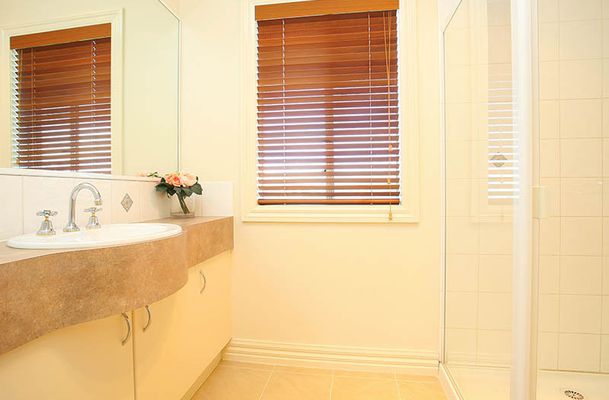 9 The Ridge, Oaklands Junction