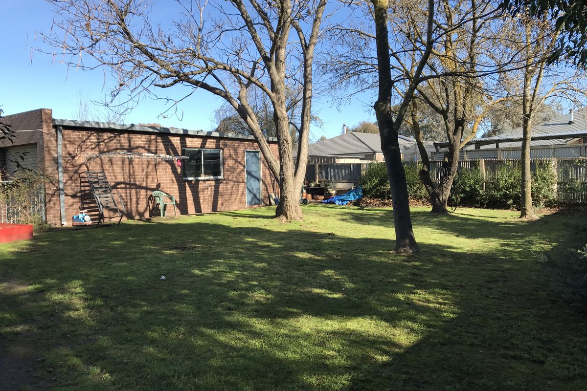 1 Finlason Street, Mansfield