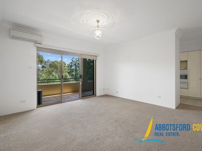 15 / 1 Blackwall Point Road, Abbotsford