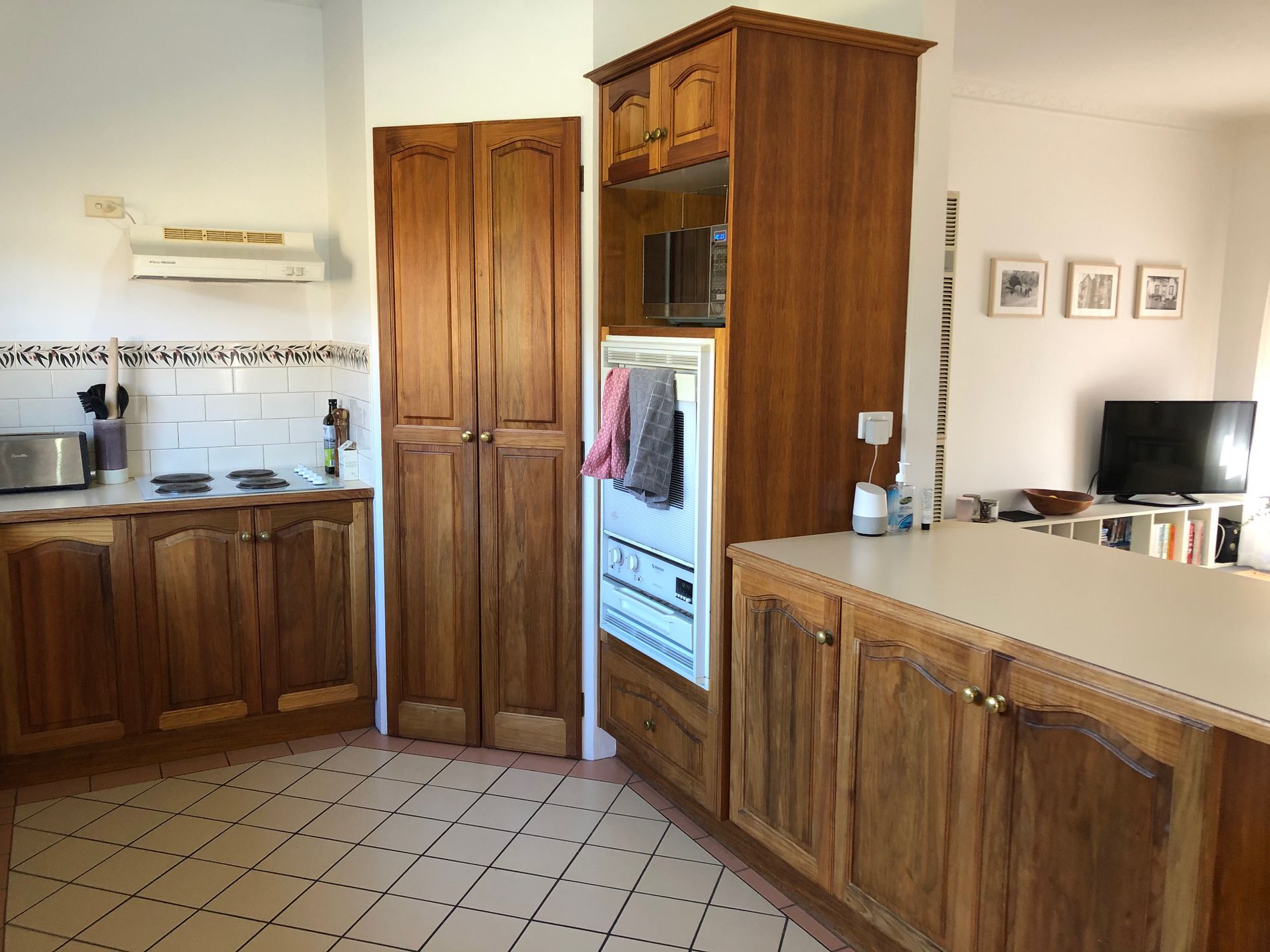 4 / 9 Frank Street, Newtown