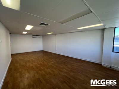 2 / 88 Logan Road, Woolloongabba