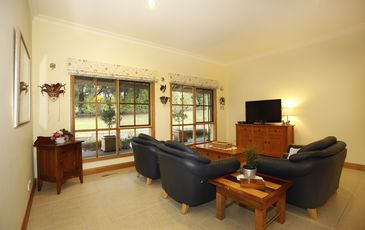190 Yackatoon Road, Beaconsfield Upper