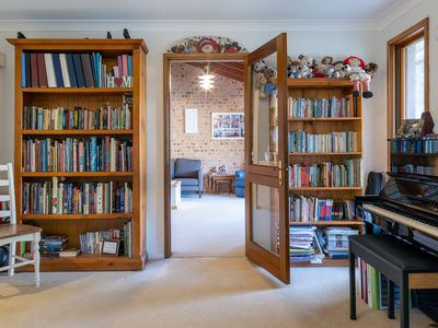 4 Gollan Street, Wingham