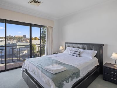 24B Kensington Street, East Perth