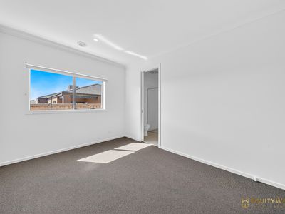 20 Palette Street, Mambourin