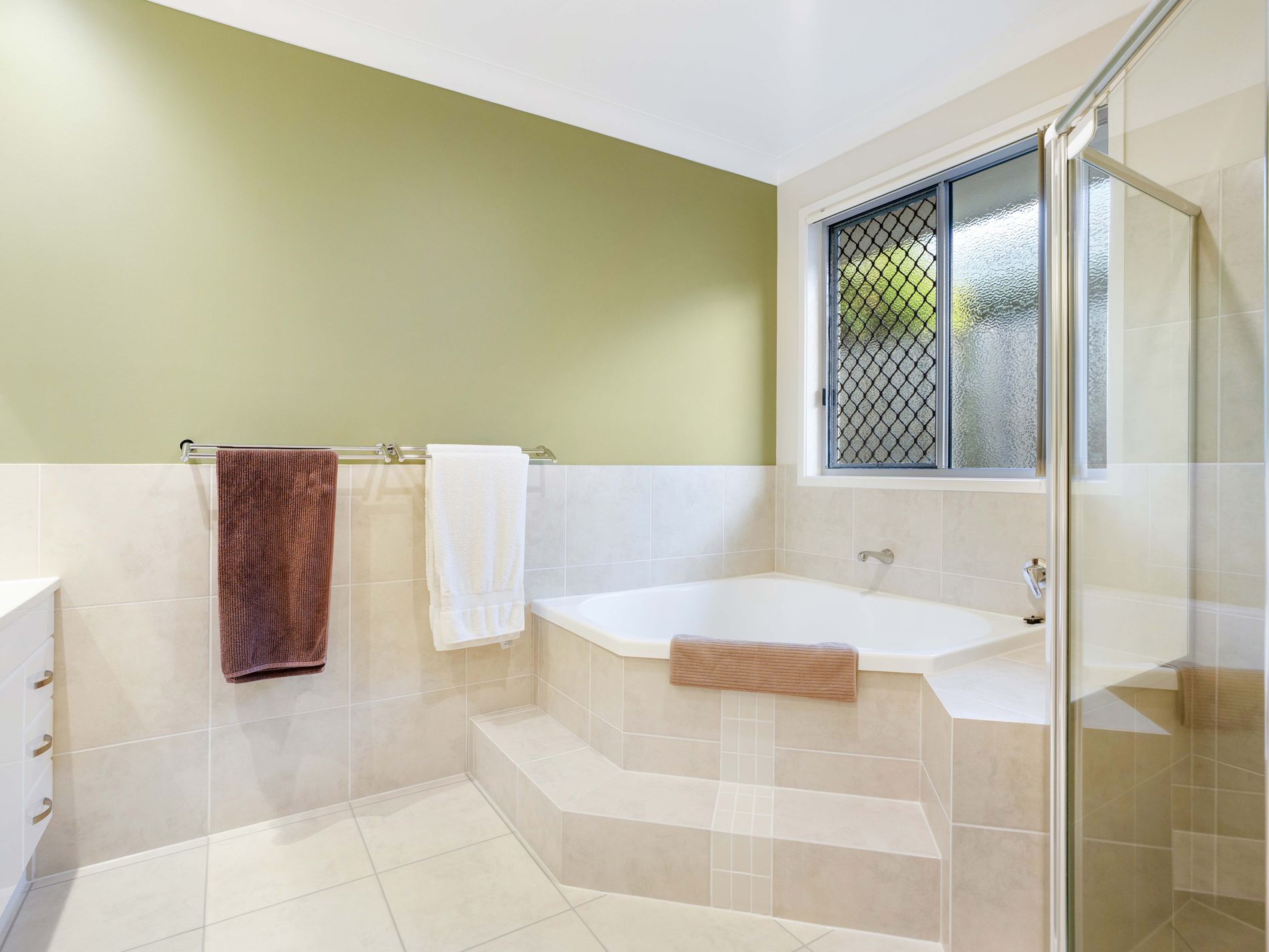 8 Inverness Place, Peregian Springs