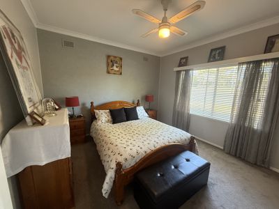 80 High Street, Parkes