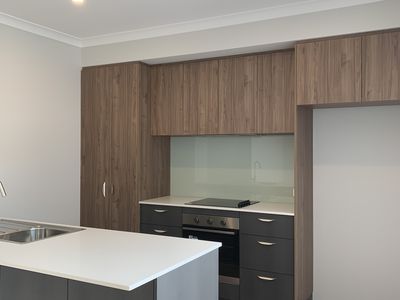 121 Rosewood Avenue, Woodlands