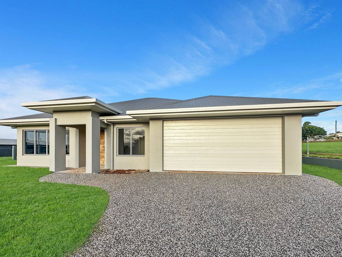 15 Waller Street, Atherton