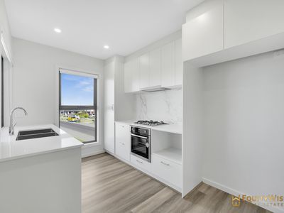 24 / 23 Boxer Drive, Wyndham Vale