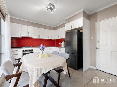 10 Pittosporum Grove, Doveton