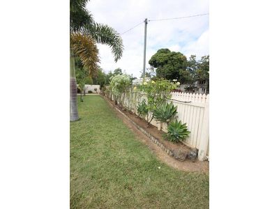 11 JANE STREET, Richmond Hill