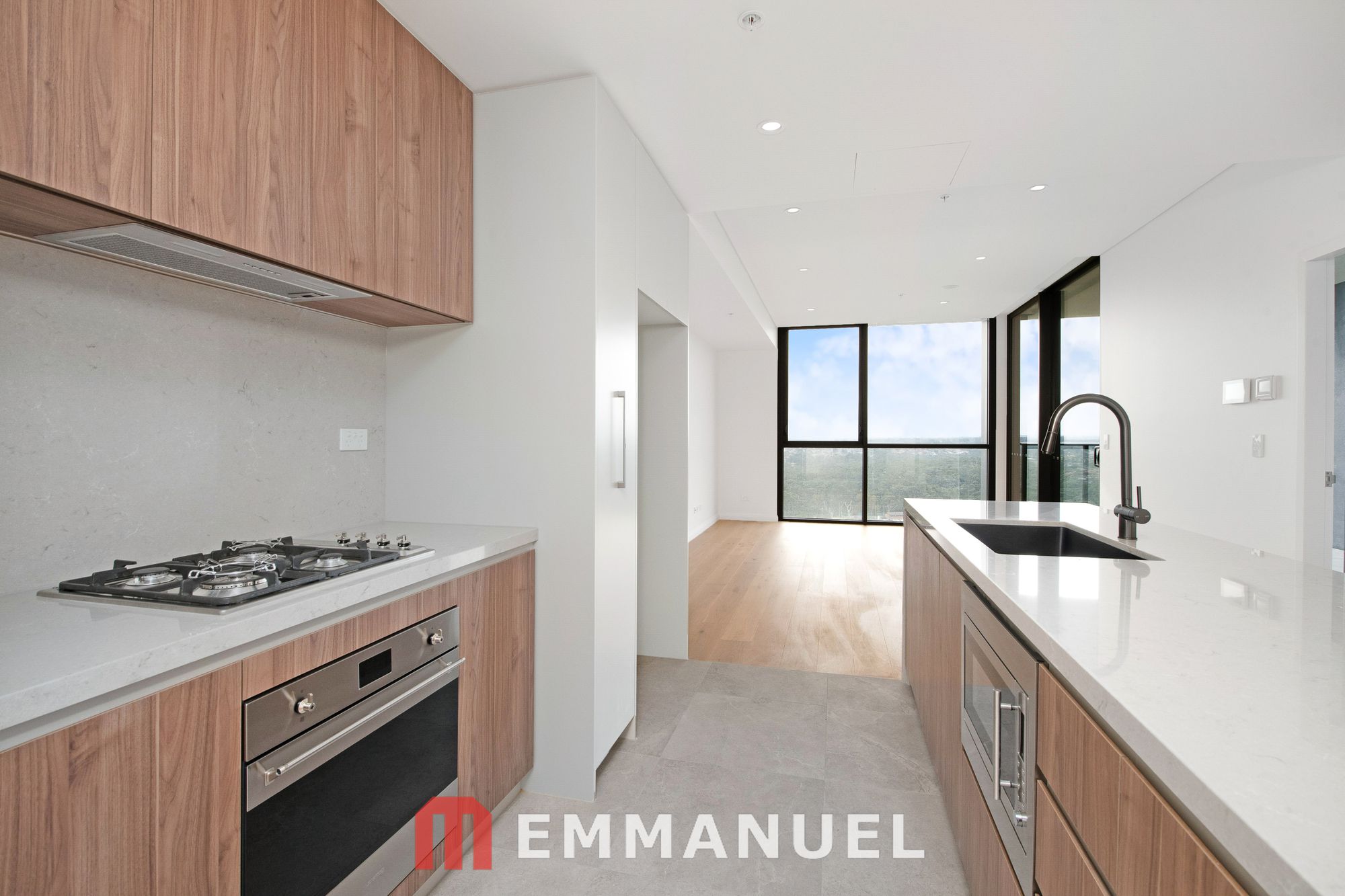 1603 / 13 De Clambe Drive, Castle Hill