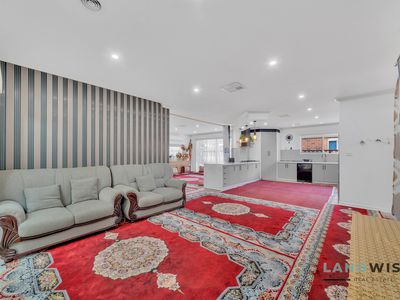 6 Mitta Place, Taylors Hill